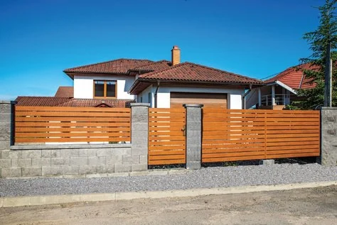 Gard stejar auriu ansamblu